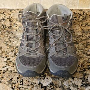 AHNU Women's US 10 Vibram Hiking Outdoors Boots F3012A Montara Brown